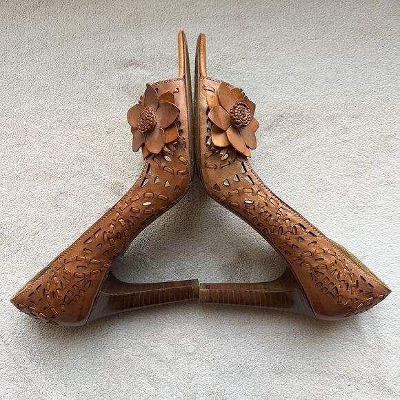 Via Spiga Tan Woven Leather Open Toe Heels Women 8.5 Cut Outs Flower Casual - Picture 5 of 16